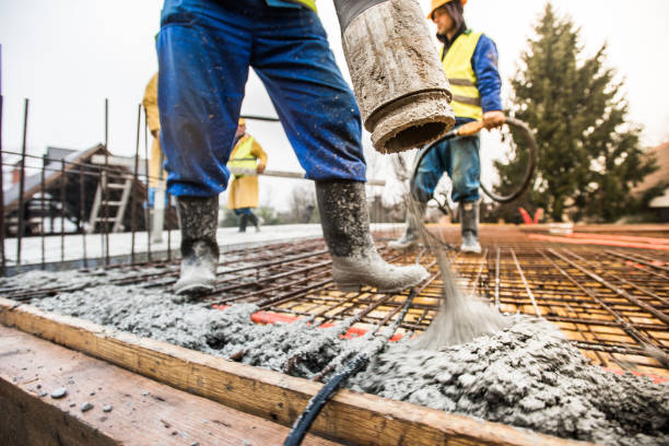 Best Concrete Sidewalk Installation  in Wren, AR